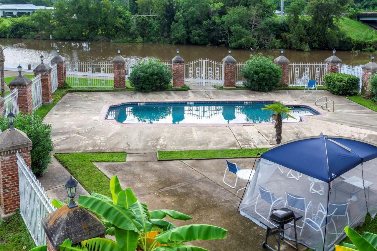 Motel 6-Lake Charles, La - Lake Charles On The Bayou Εξωτερικό φωτογραφία